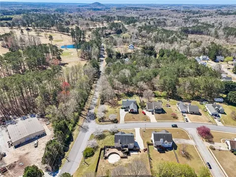 View/Area - 706 Masters Dr, Monroe, GA 30655 photo 2 of 19