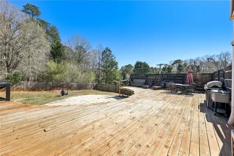 Exterior - 706 Masters Dr, Monroe, GA 30655 photo 18 of 26