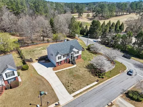 View/Area - 706 Masters Dr, Monroe, GA 30655 photo 17 of 19