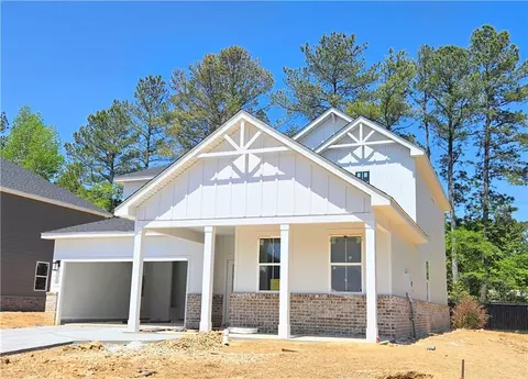 2694 Mourning Dove Dr, Grayson, GA 30017