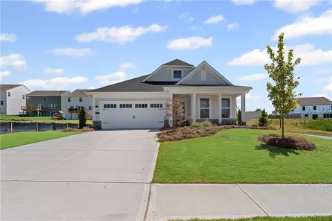 112 Kerr Dr, Hoschton, GA 30548