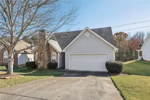 1128 Strath Clyde Way, Mcdonough, GA 30253