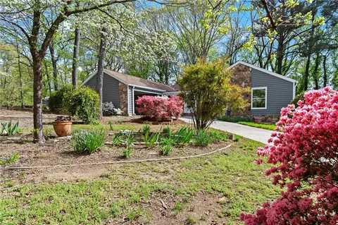 4720 Norman Dr NW, Kennesaw, GA 30144