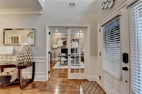 Entry Way - 2640 Paddock Point Pl, Dacula, GA 30019 photo 2 of 12