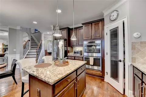 Kitchen - 2640 Paddock Point Pl, Dacula, GA 30019 photo 5 of 8