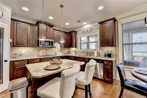 Kitchen - 2640 Paddock Point Pl, Dacula, GA 30019 photo 2 of 8