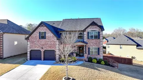 Exterior - 2640 Paddock Point Pl, Dacula, GA 30019 photo 4 of 33