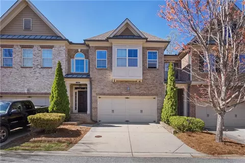 7630 Glisten Ave, Atlanta, GA 30328
