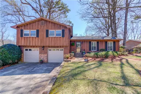 2685 Whippoorwill Cir, Duluth, GA 30097