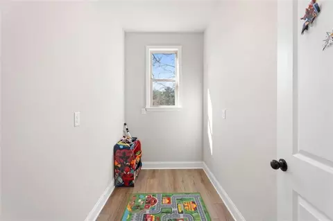 Entry Way - 514 Eagles Pt, Fairburn, GA 30213 photo 7 of 7