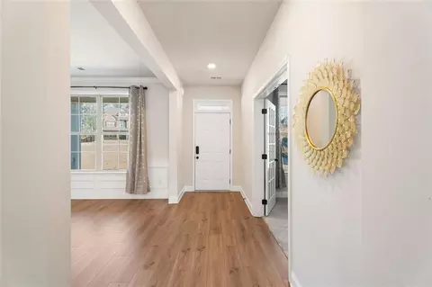 Entry Way - 514 Eagles Pt, Fairburn, GA 30213 photo 1 of 7