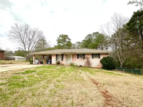 3110 Pope Rd, Douglasville, GA 30135