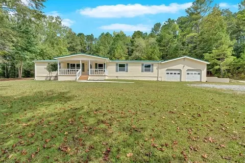 9180 Shiloh Dr, Villa Rica, GA 30180