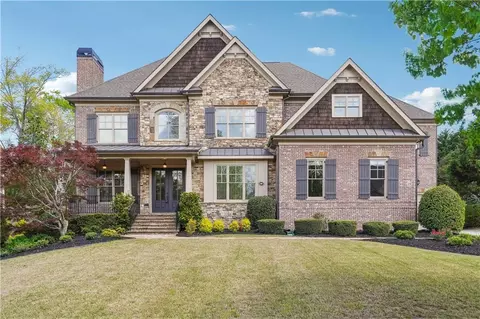 1655 Dawn Dr, Suwanee, GA 30024