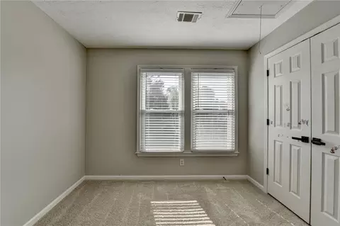 Bedroom - 2940 Abbotts Pointe Dr, Duluth, GA 30097 photo 6 of 12
