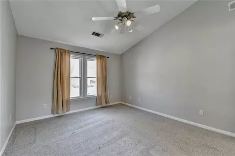 Bedroom - 2940 Abbotts Pointe Dr, Duluth, GA 30097 photo 10 of 12