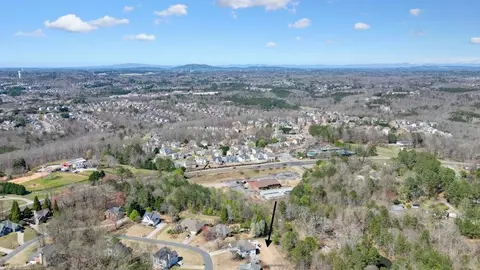 View/Area - 1090 Compton Way, Suwanee, GA 30024 photo 10 of 12