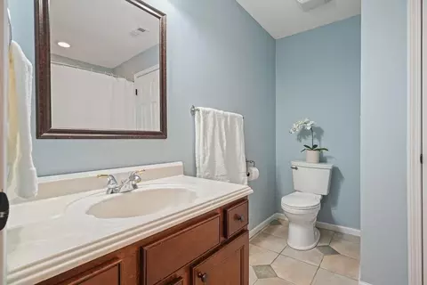 Bath - 1090 Compton Way, Suwanee, GA 30024 photo 8 of 9