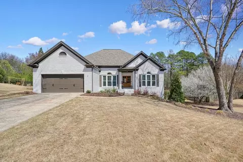 Exterior - 1090 Compton Way, Suwanee, GA 30024 photo 7 of 33