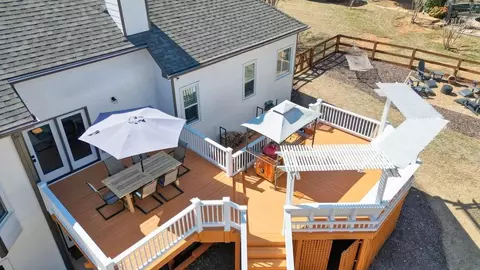 Exterior - 1090 Compton Way, Suwanee, GA 30024 photo 31 of 33