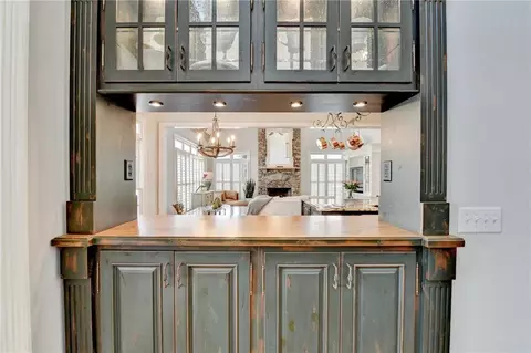 Kitchen - 6950 Kettering Ln, Suwanee, GA 30024 photo 2 of 8