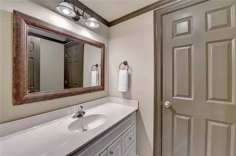 Bath - 6950 Kettering Ln, Suwanee, GA 30024 photo 12 of 12