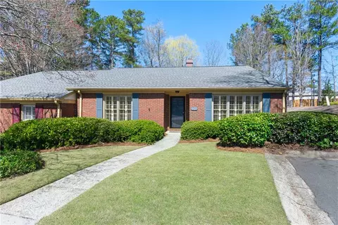 6421 Deerings Ln, Peachtree Corners, GA 30092