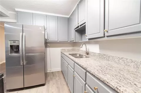 157 Tatum Heights Dr, Lagrange, GA 30240 photo 6