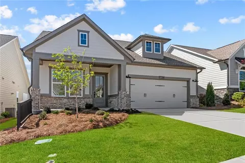 6832 Bungalow Rd, Flowery Branch, GA 30542
