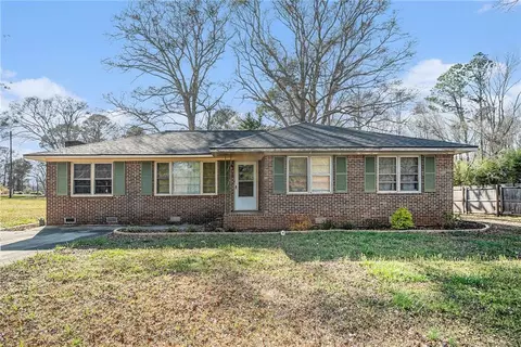 403 Etten Dr, Monroe, GA 30655