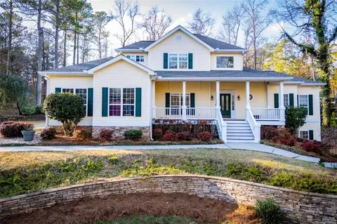 7364 N Mitchell Ct N, Villa Rica, GA 30180