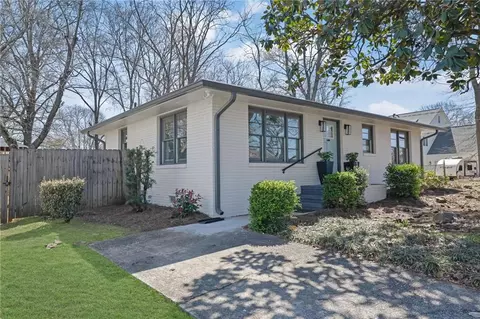 965 Carr St NW, Atlanta, GA 30318