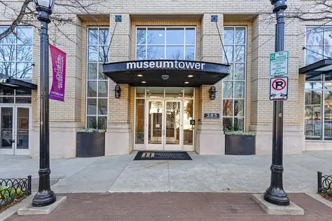 285 Centennial Olympic Park Dr #1705, Atlanta, GA 30313