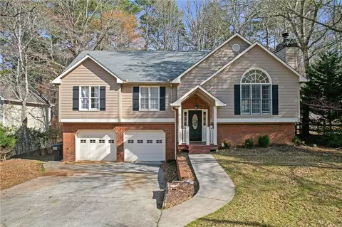 4142 Huntcliff Dr, Woodstock, GA 30189