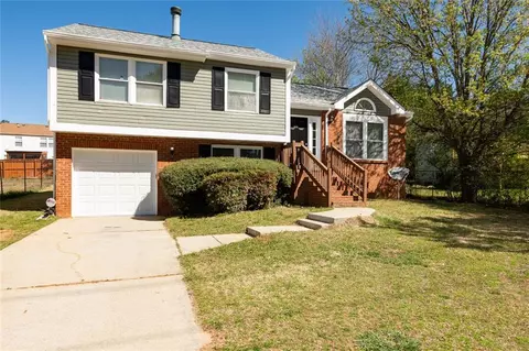 6136 Marbut Rd, Lithonia, GA 30058