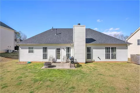 Exterior - 744 Mesa Rd, Mcdonough, GA 30253 photo 4 of 7
