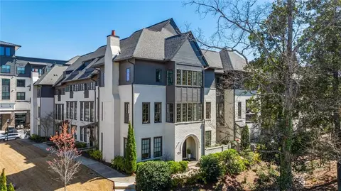 6616 Aria Village Dr, Atlanta, GA 30328