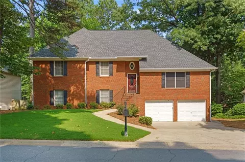 4956 Braeburn Trce NW, Acworth, GA 30102