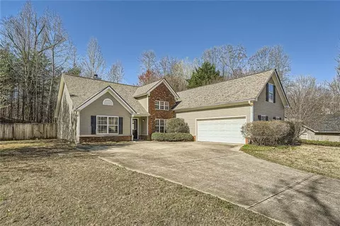 4045 Deerlope Ct, Gainesville, GA 30506