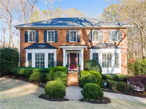 2262 Rushmore Dr, Marietta, GA 30062