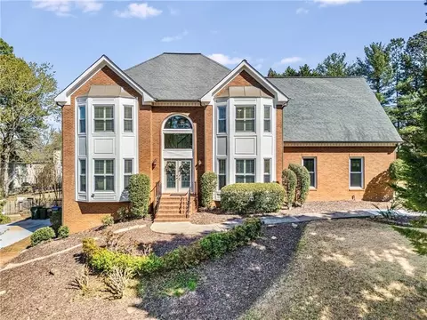 12105 Wexford Club Dr, Roswell, GA 30075