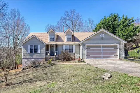 631 Shadow Mountain Ln, Cleveland, GA 30528