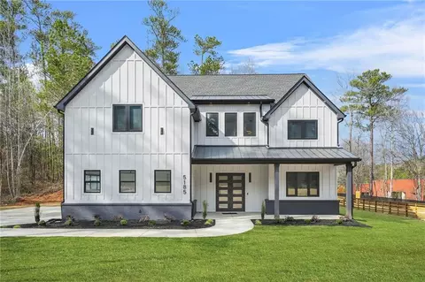 5185 Cascade Rd, Atlanta, GA 30331