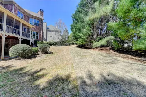 Exterior - 8630 Valderama Dr, Duluth, GA 30097 photo 5 of 11