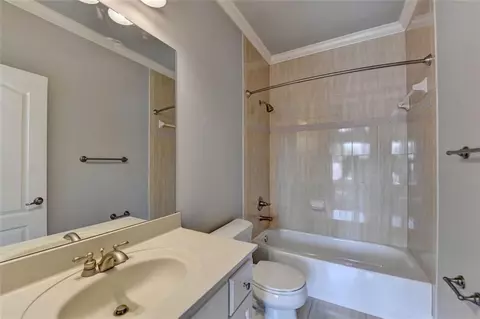 Bath - 8630 Valderama Dr, Duluth, GA 30097 photo 11 of 11