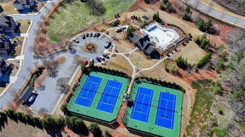 View/Area - 5945 Springbox Dr, Suwanee, GA 30024 photo 5 of 6