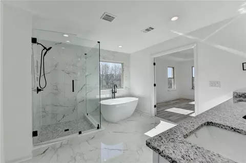 Bath - 5945 Springbox Dr, Suwanee, GA 30024 photo 8 of 9
