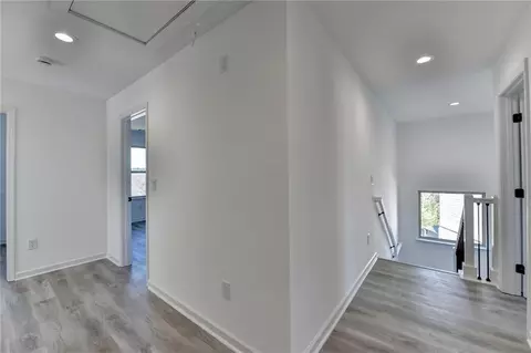 Entry Way - 5945 Springbox Dr, Suwanee, GA 30024 photo 4 of 4