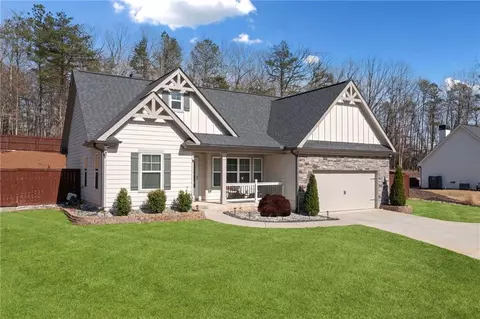 223 Keeble Creek Dr, Jasper, GA 30143