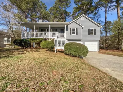 68 Silverthorne Pass, Douglasville, GA 30134